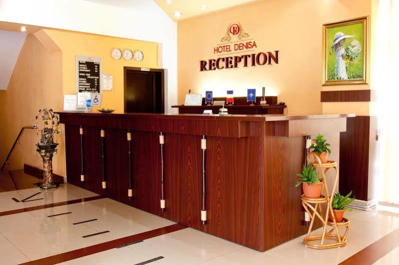 Denisa Hotel Otopeni Eksteriør billede